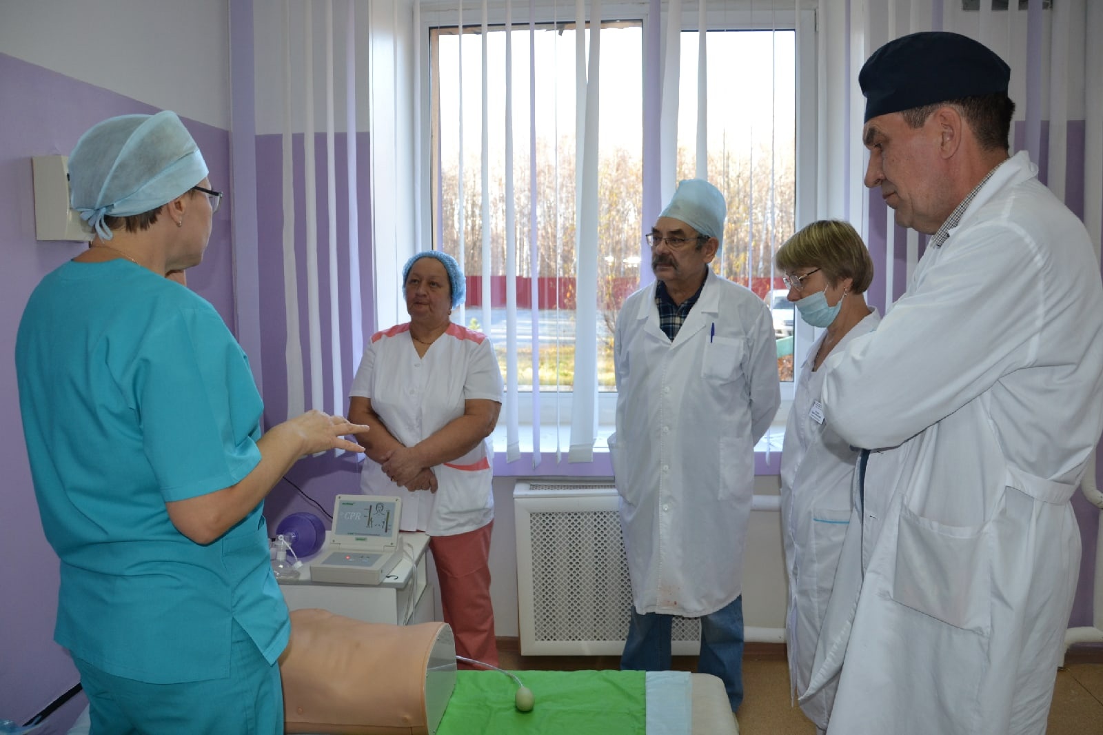 В симуляционном центре врачи ОКФЦ отработали навыки экстренной помощи