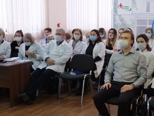 «Врач учится всегда»