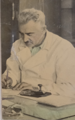 	Ольшко Валерий Брониславович, 23.06.1913 год – 30.04.1984 года  Участник Великой Отечественной войны с Германией и Японией. С 1943 года по 1945 год - врач Эвакуационного госпиталя  № 1502. С июня 1945г по август 1946г старший врач Истребительно-противота