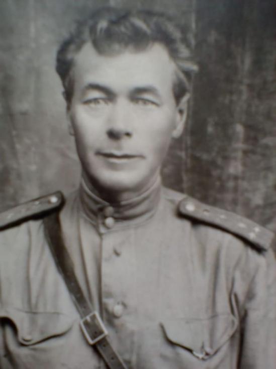 	Калинин Александр Фёдорович,28.11 1894 год -26.06.1965 год Участник Великой Отечественной войны.  Начальник Ишимского эвакуационного госпиталя № 1502 с 23 июня 1941 года.  Военврач 3-го ранга. Майор медицинской службы.   С ноября 1943 года переведен нача