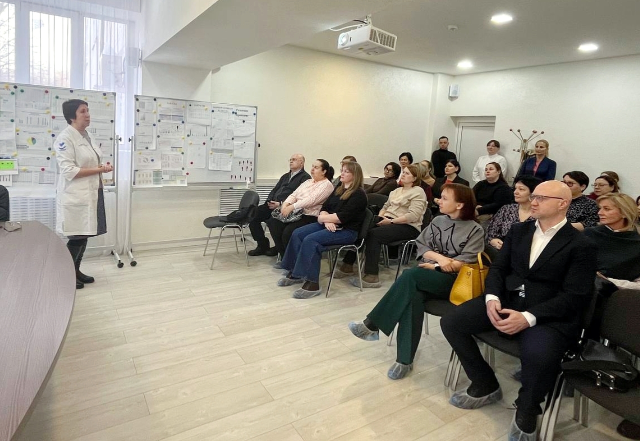 ОКФЦ вновь принимает делегацию медицинских работников в рамках «Школы главного врача»