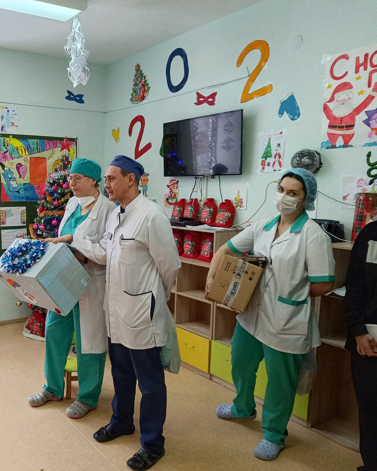 Новогодний утренник для пациентов ОКФЦ